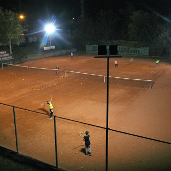 Tennis court Drianovo